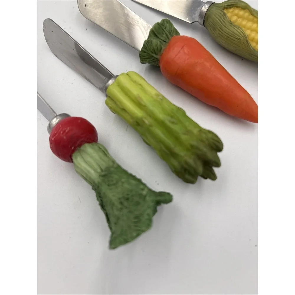 VTG Set Vegetable Carrot Corn Condiment Appetizer Knives Set 4.5 